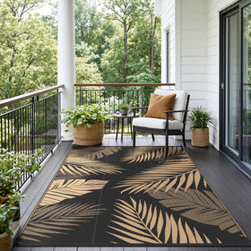 Sarben rug features four corner stakes for secure placement.