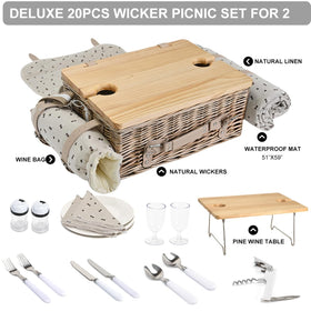 SatisInside 20-piece set includes full tableware for a romantic picnic.