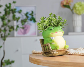 Saysmile kids room decor pot adds playful charm to a bedroom