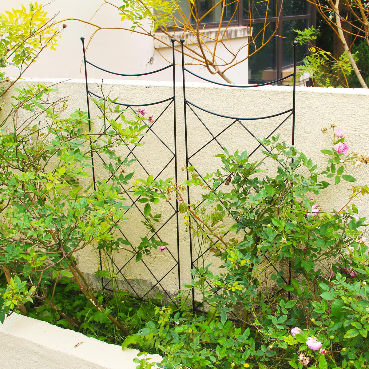 Versatile SCENDOR GARDEN trellis for space divider or wall decor