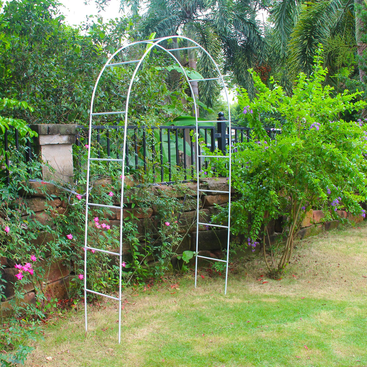 SCENDOR White Iron Pergola Arch supports climbing plants for lush vertical growth.