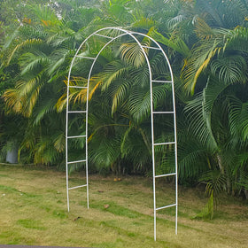 SCENDOR White Iron Pergola Arch measures 7.9 ft by 4.6 ft for flexible placement.