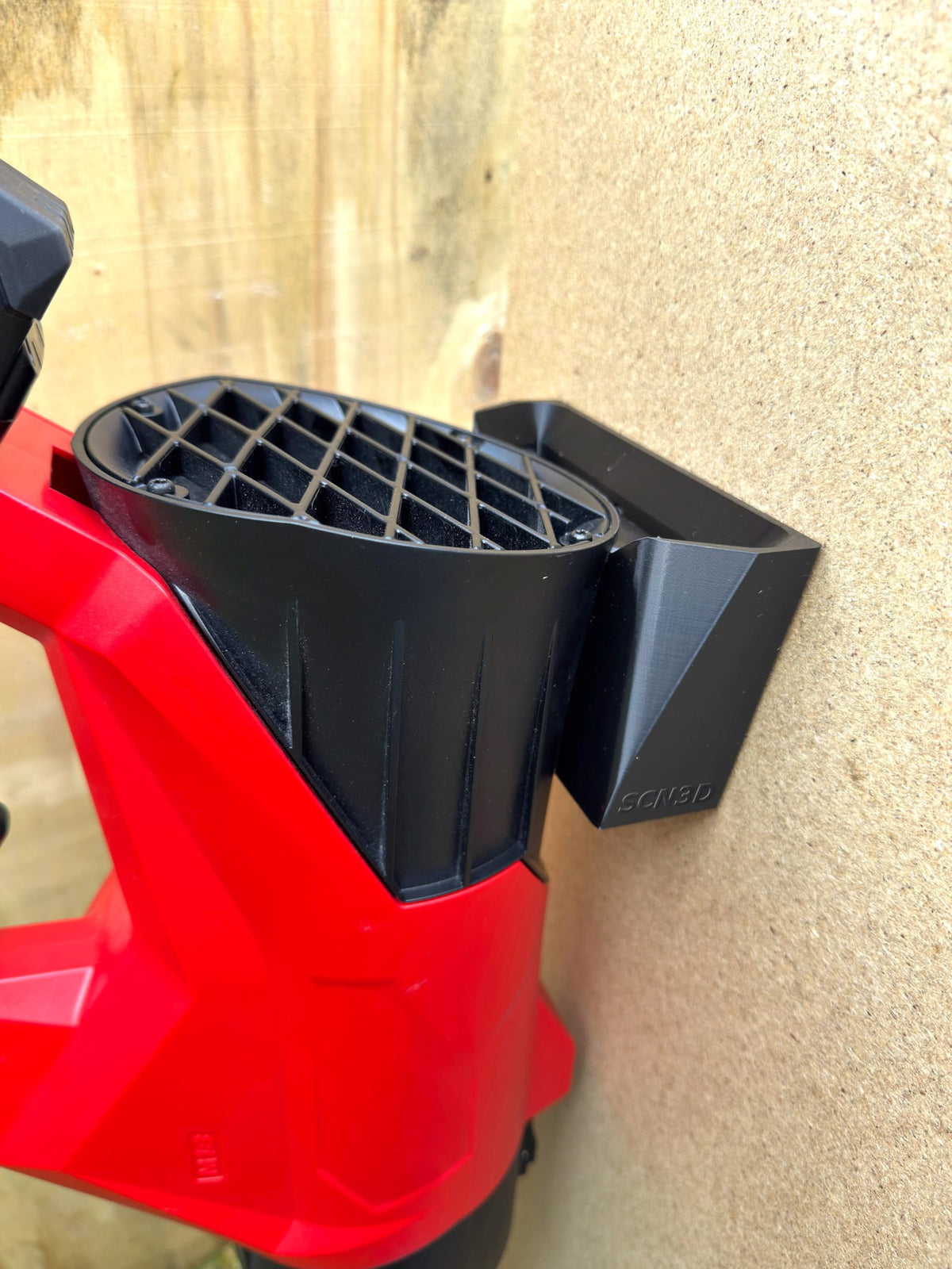 SCN3D wall mount features quick-load design for fast mounting and removal.