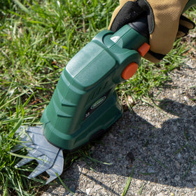 Scotts LSS10172S fast charger speeds up recharging