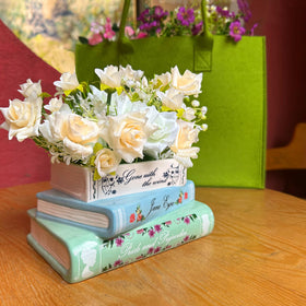 Scuyari gift-ready book vase suits book lovers with a tasteful, conversation-starting accent.