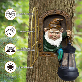 Scuyari weatherproof resin gnome withstands sun and rain with lasting color.