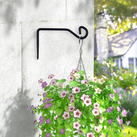 Sexoeie two-pack hooks for versatile vertical arrangement in garden, balcony, or patio.
