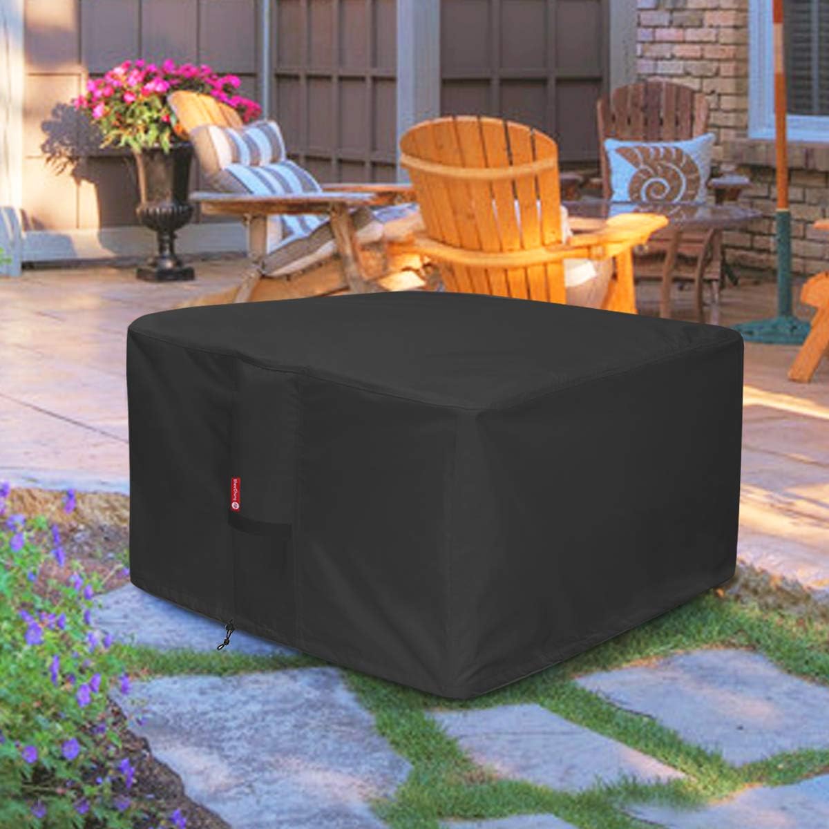SheeChung fire pit cover fabric close-up, 600D material for durability