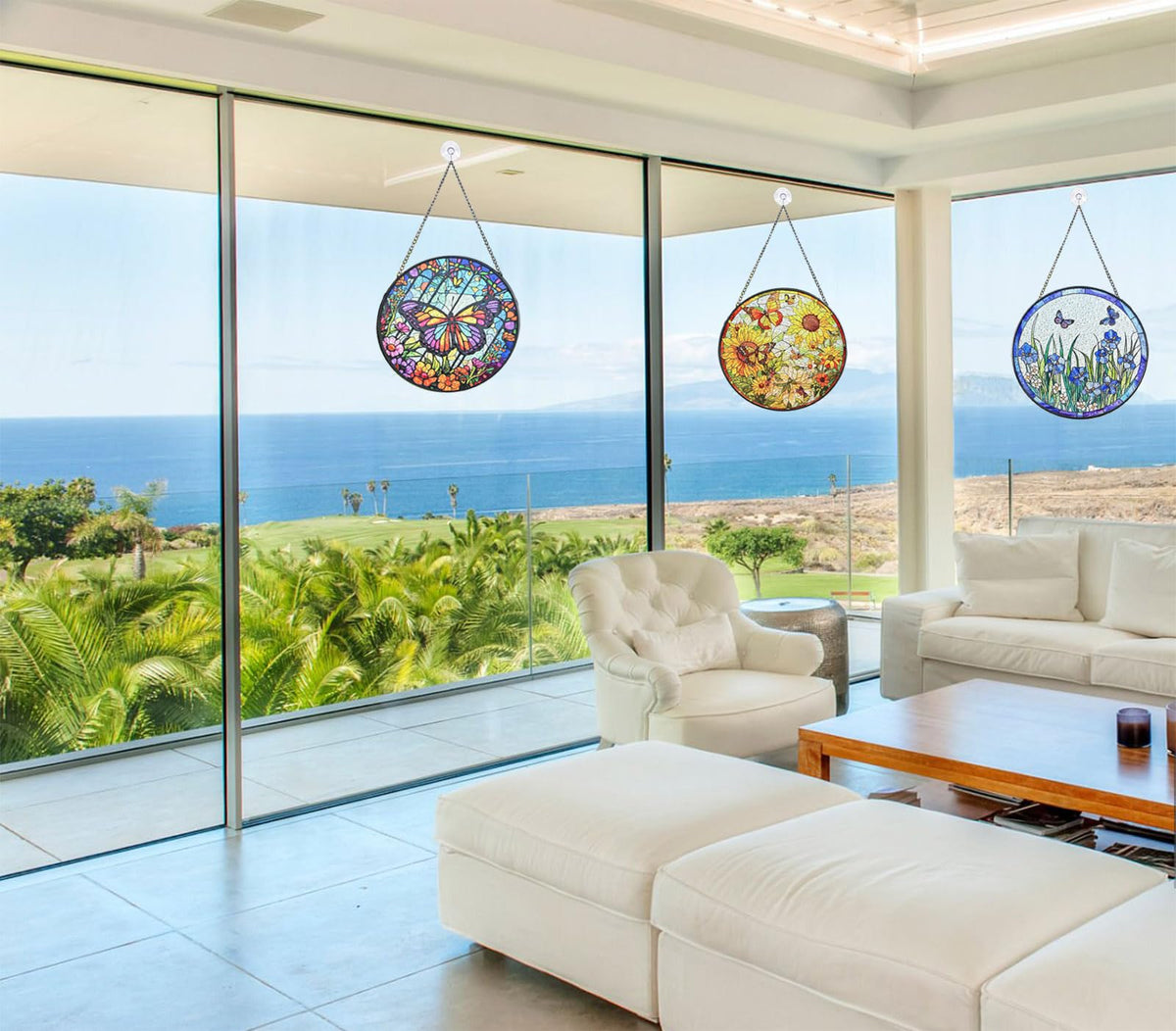 SHEING Indoor-outdoor sun catcher designed for sunny windows.