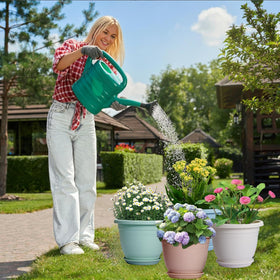 Shineloha planter suitable for indoor and outdoor use with drainage efficiency