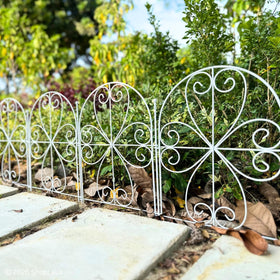ShopLaLa fold-flat design stores fence panels flat when not in use.