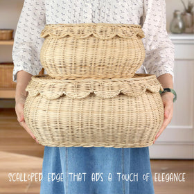 SIEUSALEVN basket with sturdy handles for easy transport.
