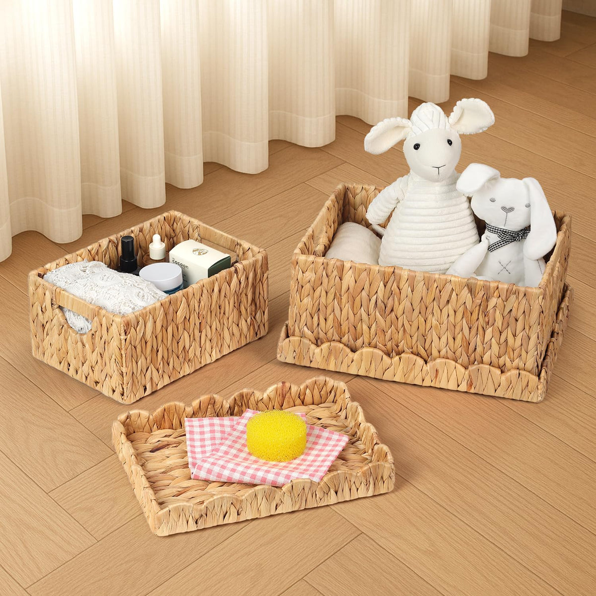 SIEUSALEVN bathroom and bedroom organizer hyacinth basket keeps items tidy.