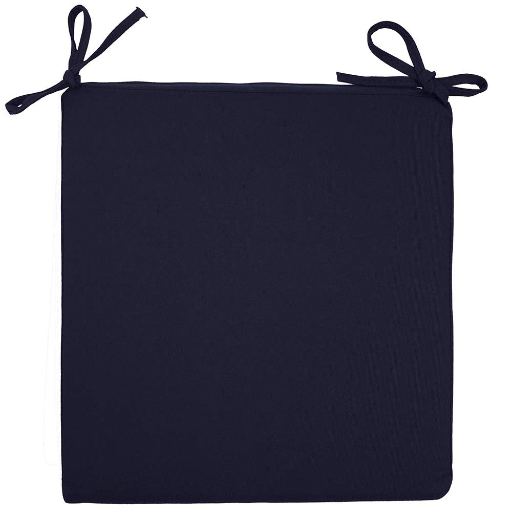 Water-repellent Sigmat cushion cover protects outdoor seating in rain.