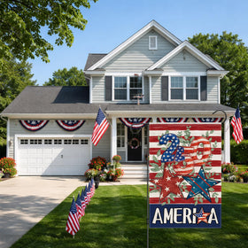 Siilues weather-resistant polyester flag stays bright through sun and rain.