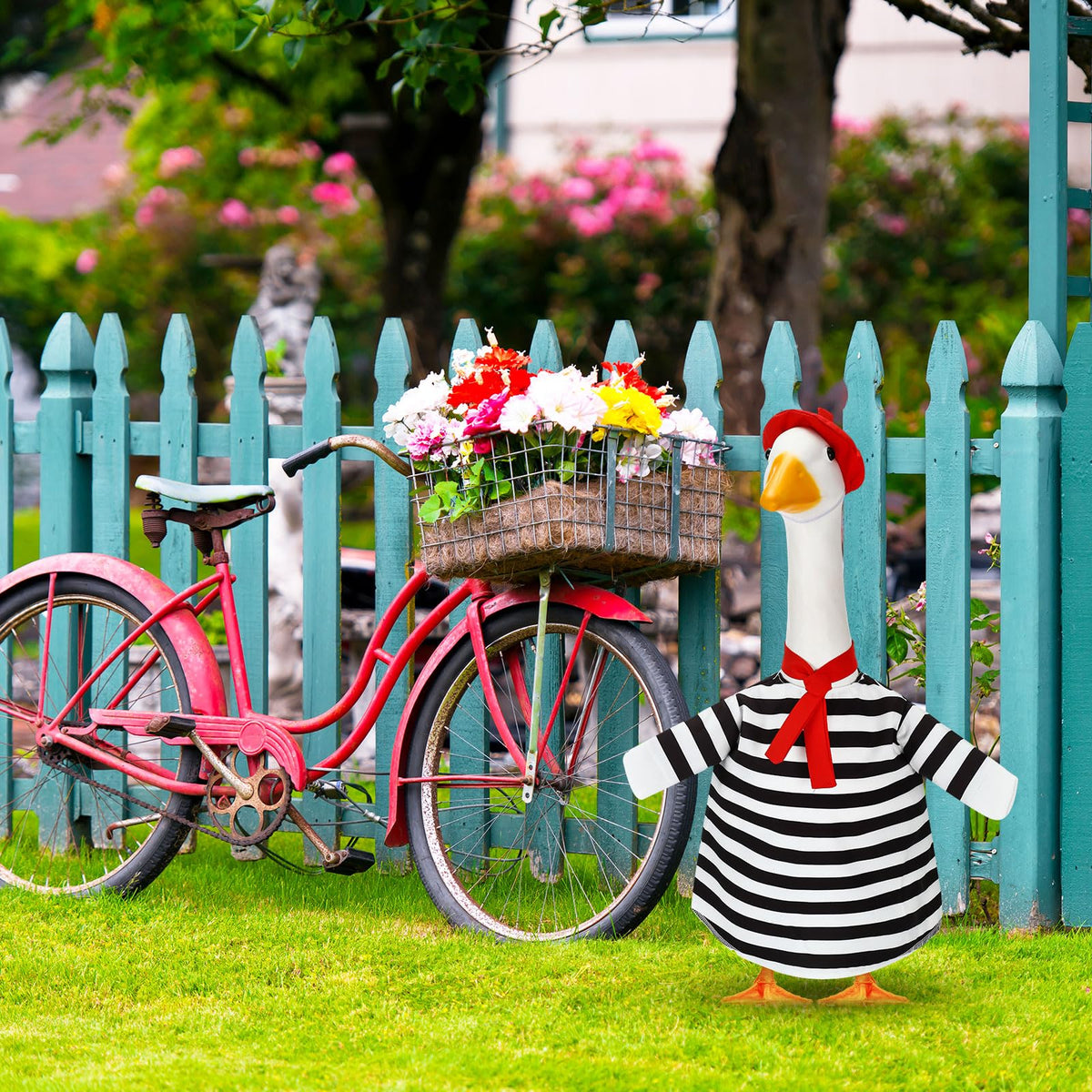 Silicherry 23-inch goose outfits designed for outdoor decor offer reusable charm.