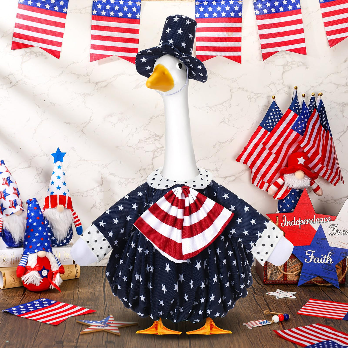 Silicherry lawn-goose decor elevates garden displays for holidays and gatherings.