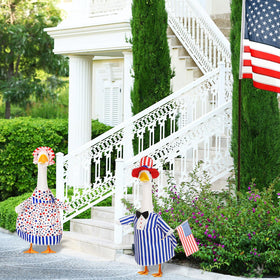 Silicherry Independence Day decor option doubles as a playful photo prop