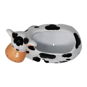 Sixdrop cow-planter pot edge detail with rounded safe edges for easy handling.