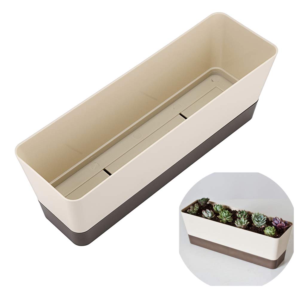 Skelang planter with a scratch- and fingerprint-resistant matte resin finish.