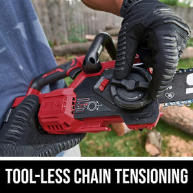 Skil PWR CORE 20 auto-lubrication system reduces friction during cuts.