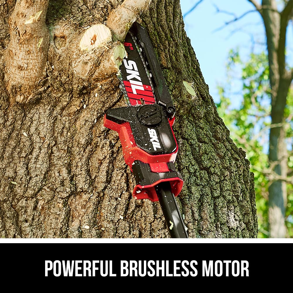 SKIL PWR CORE 20 extendable handle enables comfortable overhead or low-height pruning
