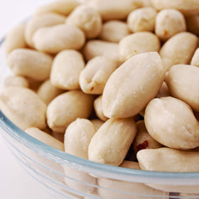 Sky Ecommerce unsalted raw peanuts shelled, a convenient protein-rich snack option.
