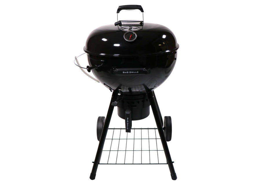 Slow 'N Sear Black Edition 22-inch deluxe insert enhances searing and smoking versatility.