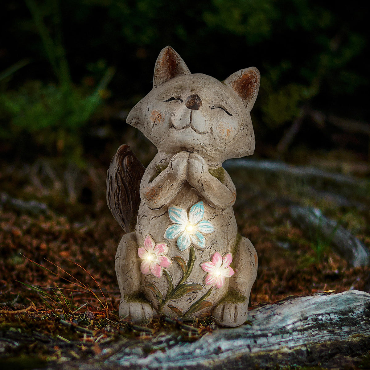 Smadeer Fox statue for garden light enhances nighttime curb appeal.