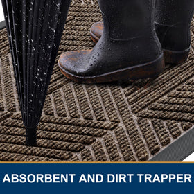 Smiry natural rubber edge provides non-slip safety on wet floors.