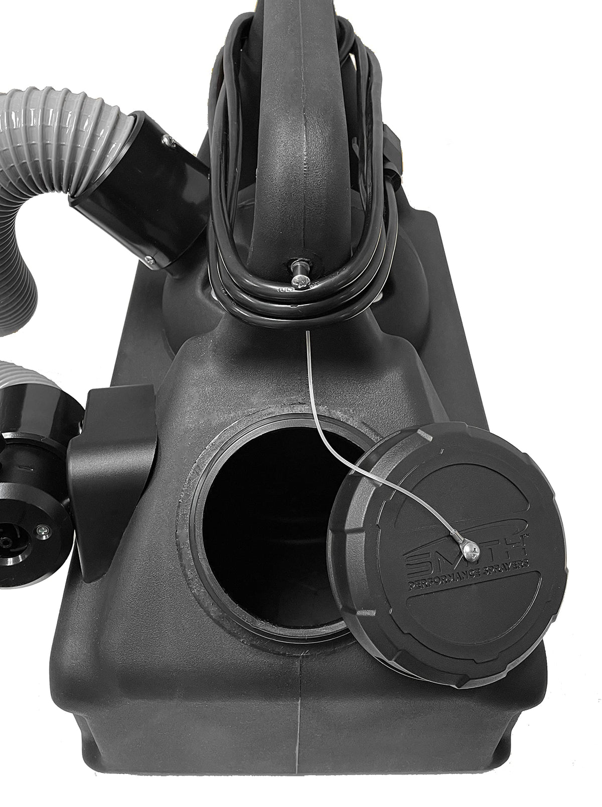 Smith ULV17 tethered cap and seal prevent spills during operation.