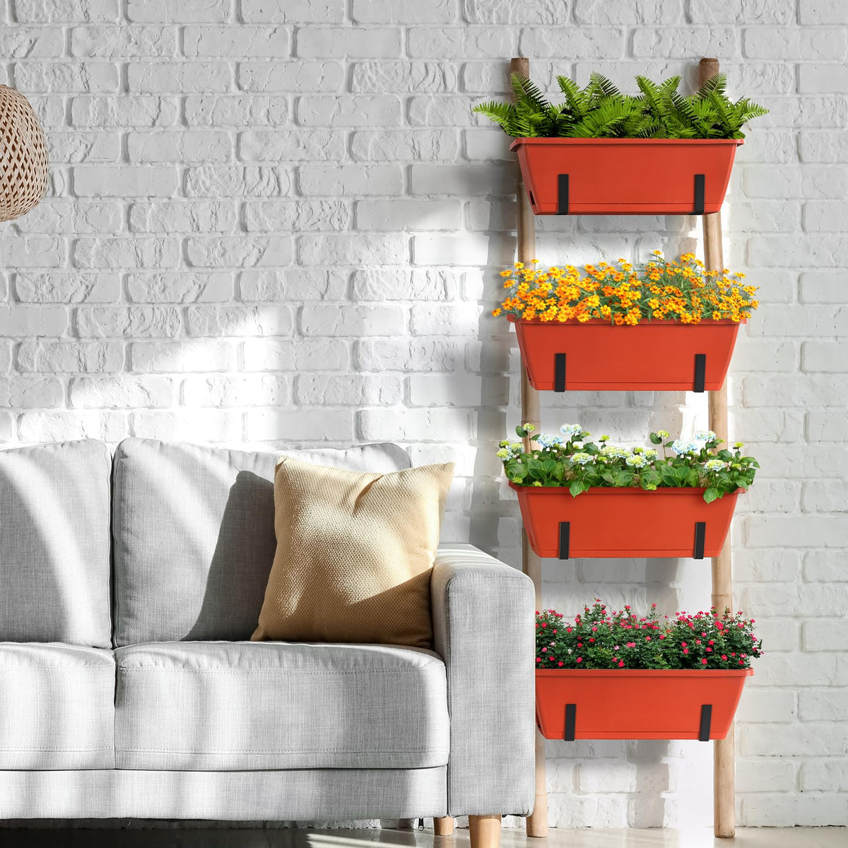 Smusei stylish railing setup with removable brackets for flexible arrangement