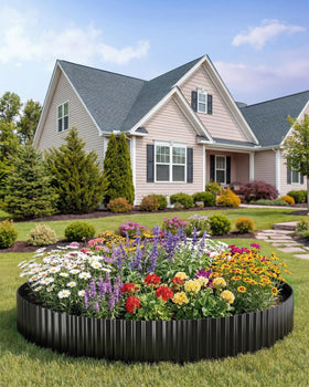 SOCONT corrugated metal edging in black, close-up edge for defined flower beds.