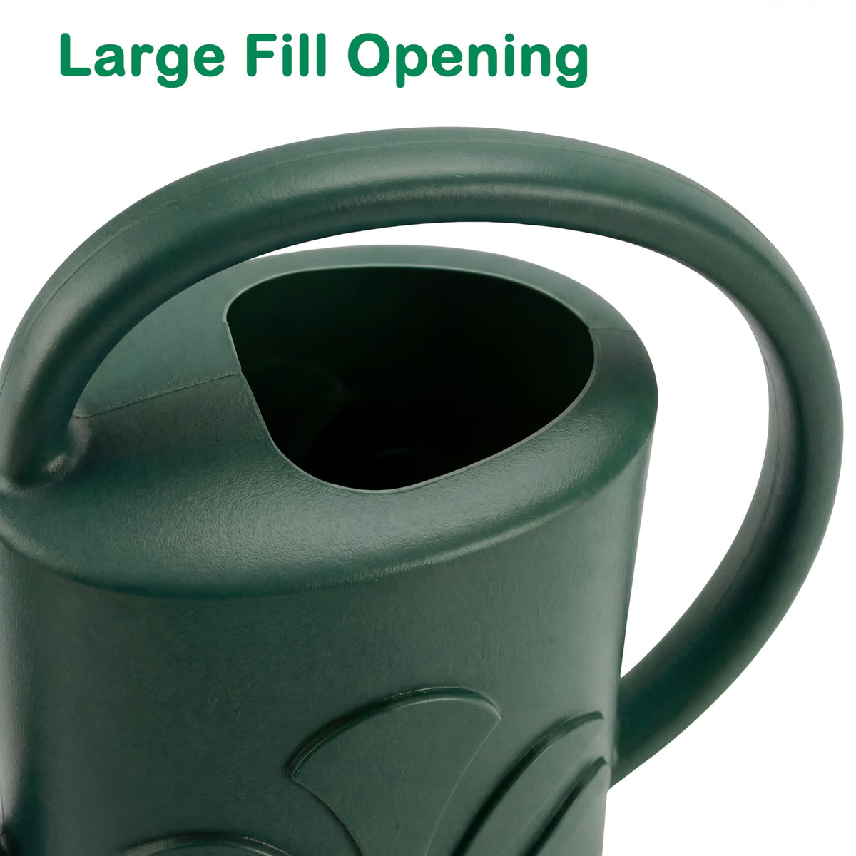 Soiwapot high front lip helps prevent spills.