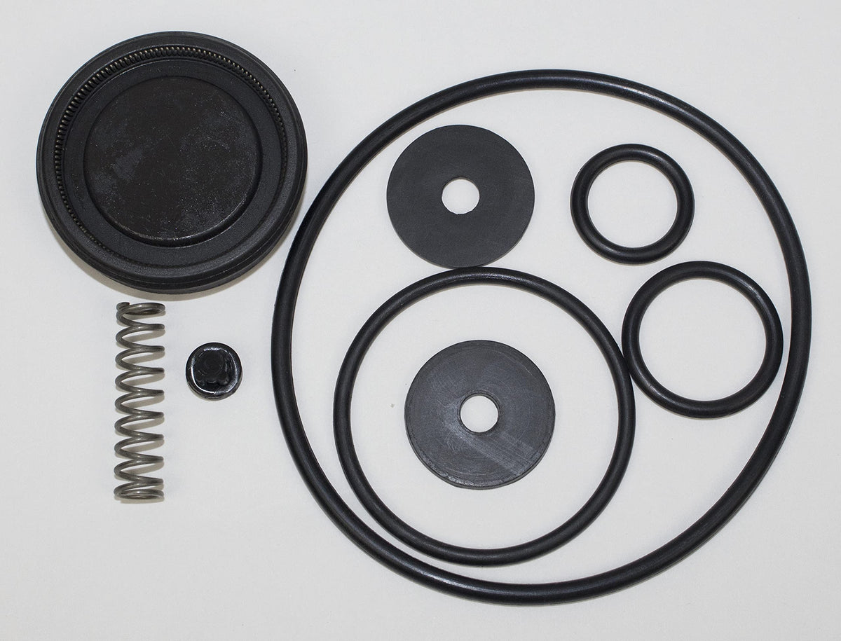 SOLO 0610407-K repair kit parts layout with seals for reliable maintenance