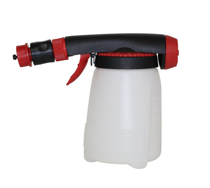 SOLO 405-HE bottle adapter enables mess-free spraying for gardens.