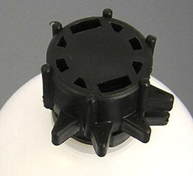 SOLO 425-Deluxe fold-away handle and wand retainers for easy storage.