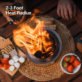 Wood burning flames of Mesa XL for warm ambience by the fire