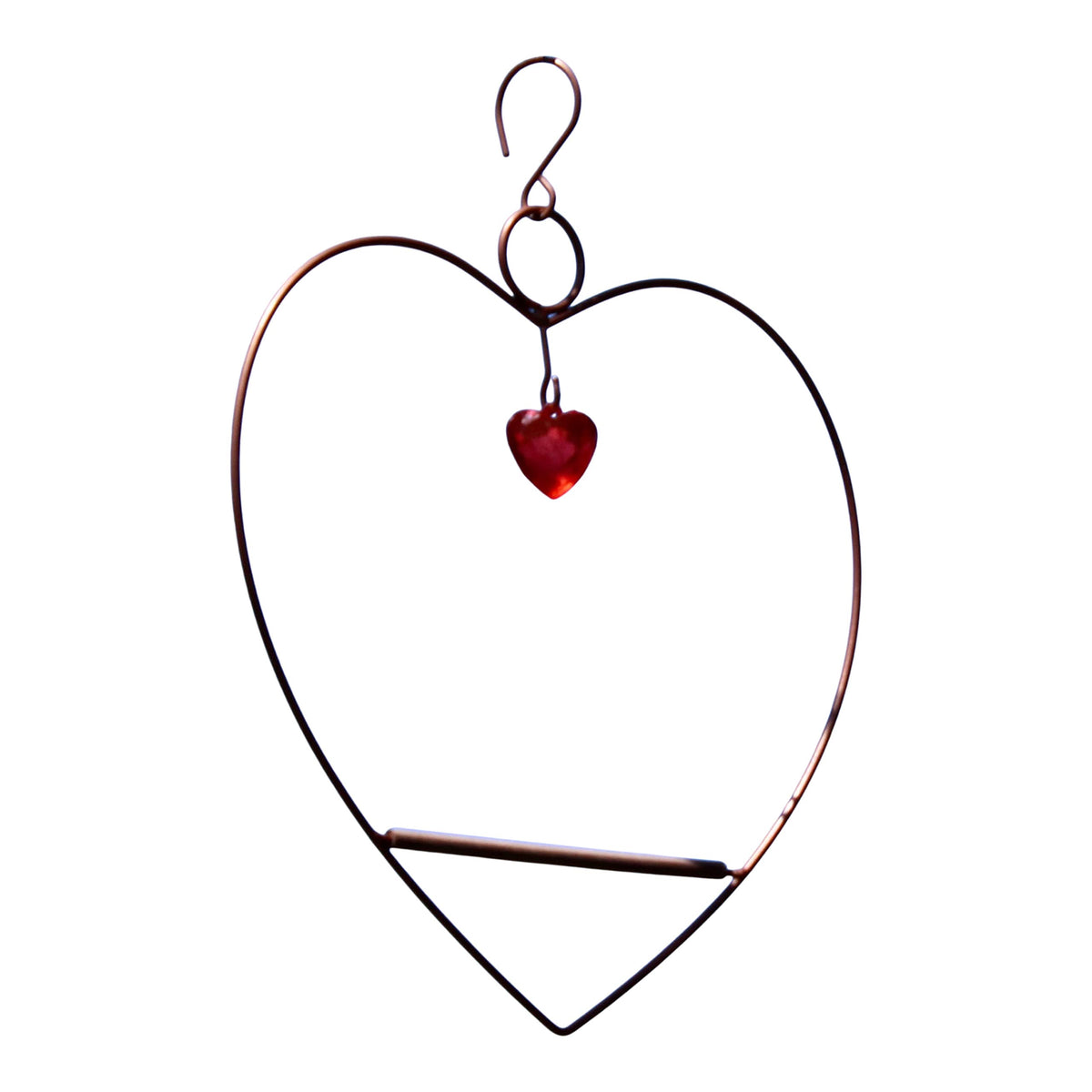 Songbird Essentials swing perch invites birds with playful movement near feeders