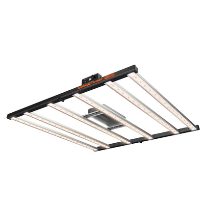 Spider Farmer SE5000 front view shows full-spectrum bar design for indoor growing.