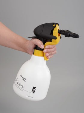 Sprayers Plus 1point44-liter bottle offers balanced capacity with easy handling.