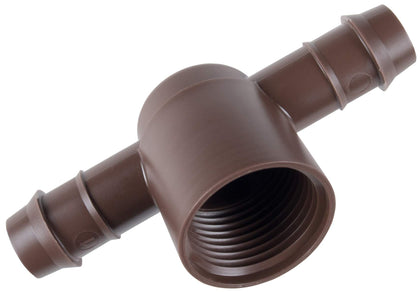 SPW Hunter PLD-075-TB-TEE fitting on 17 mm dripline for steady, even watering