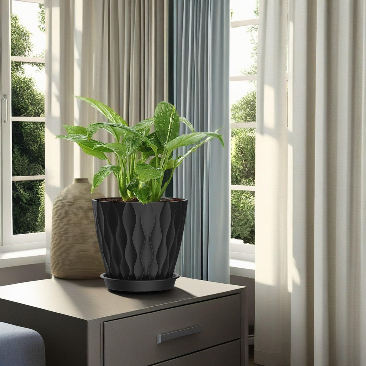 SQKH 6-inch pot durable polypropylene resists sun and crushing.