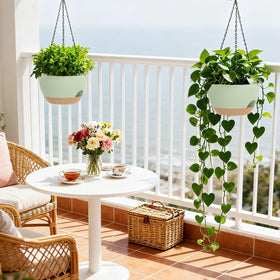 Includes four planters to create a compact vertical or grouped display.
