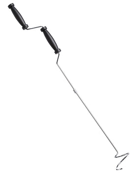 SQUEEZE master compost aerator with ergonomic handle for effortless turning.