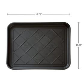 Close-up of raised edge on Stalwart boot tray contains spills