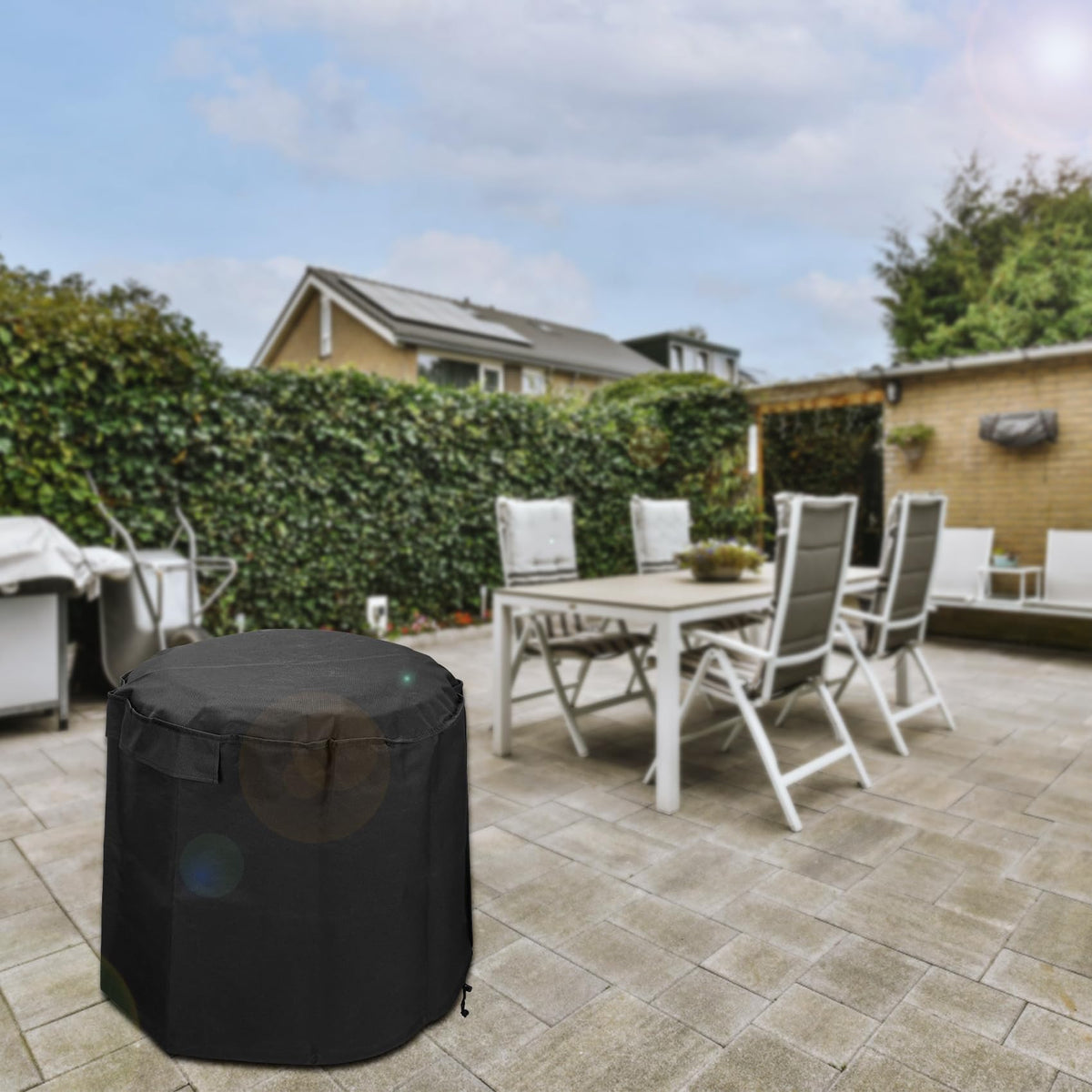 Stanbroil durable stitching and weatherproof performance for outdoor use.