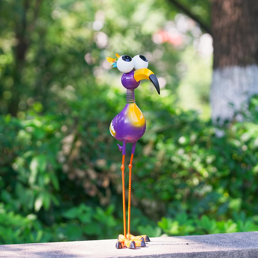 STANKGARDEN weather-resistant crane statue withstands outdoor conditions.