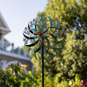 Stargarden wind spinner assembly step shows simple setup process