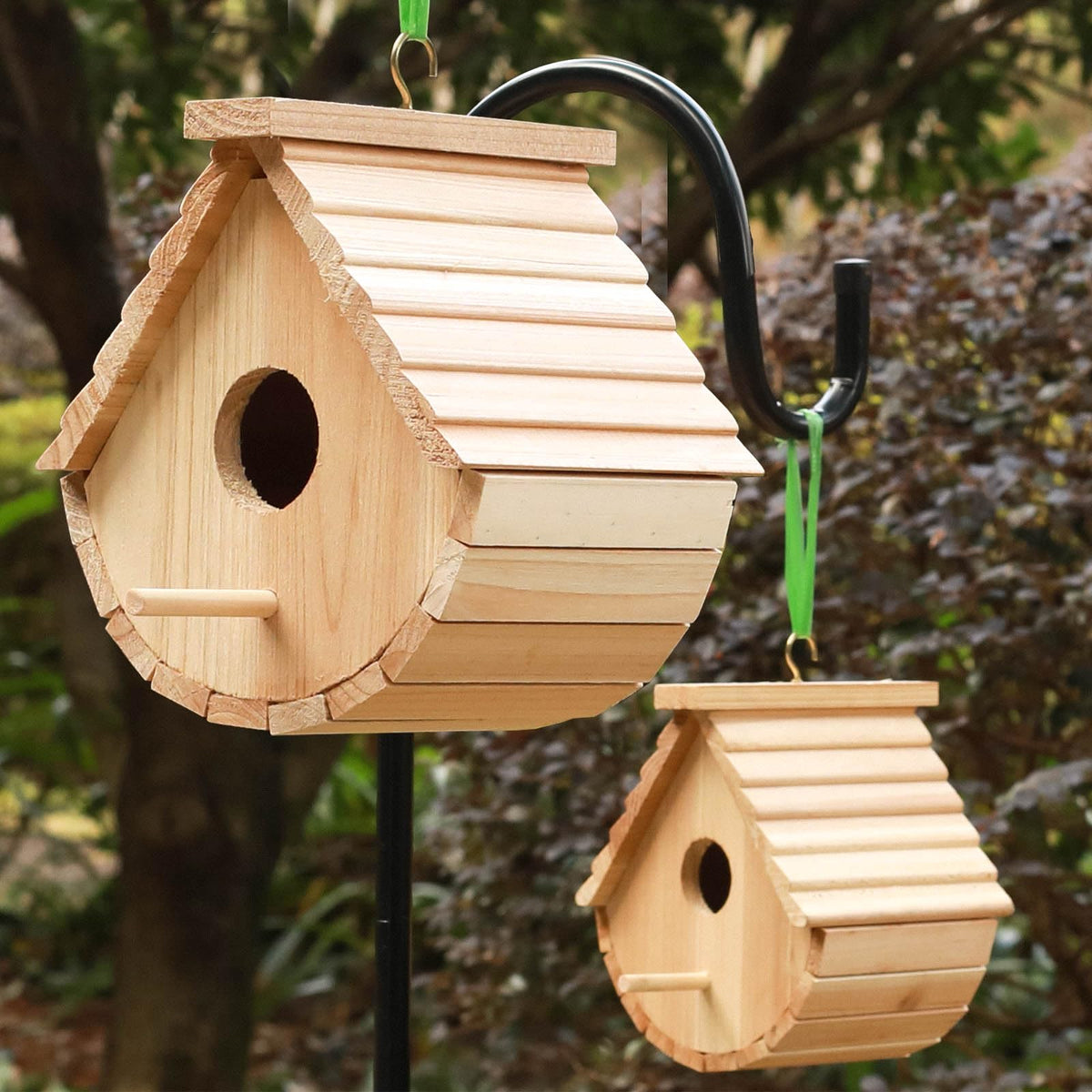 STARSWR bluebird entrance birdhouse ready for cheerful backyard visits.